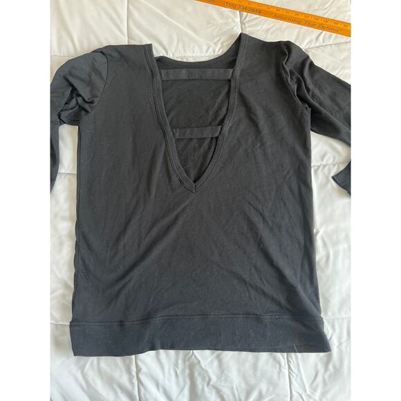 BP black crewneck open back cotton blend long sleeved sweater size L - Picture 3 of 5